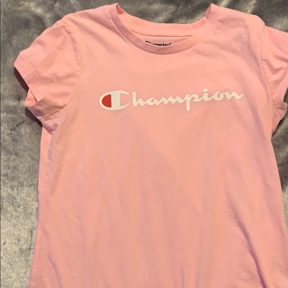 Girls pink champion shirt. - Picture 1 of 2